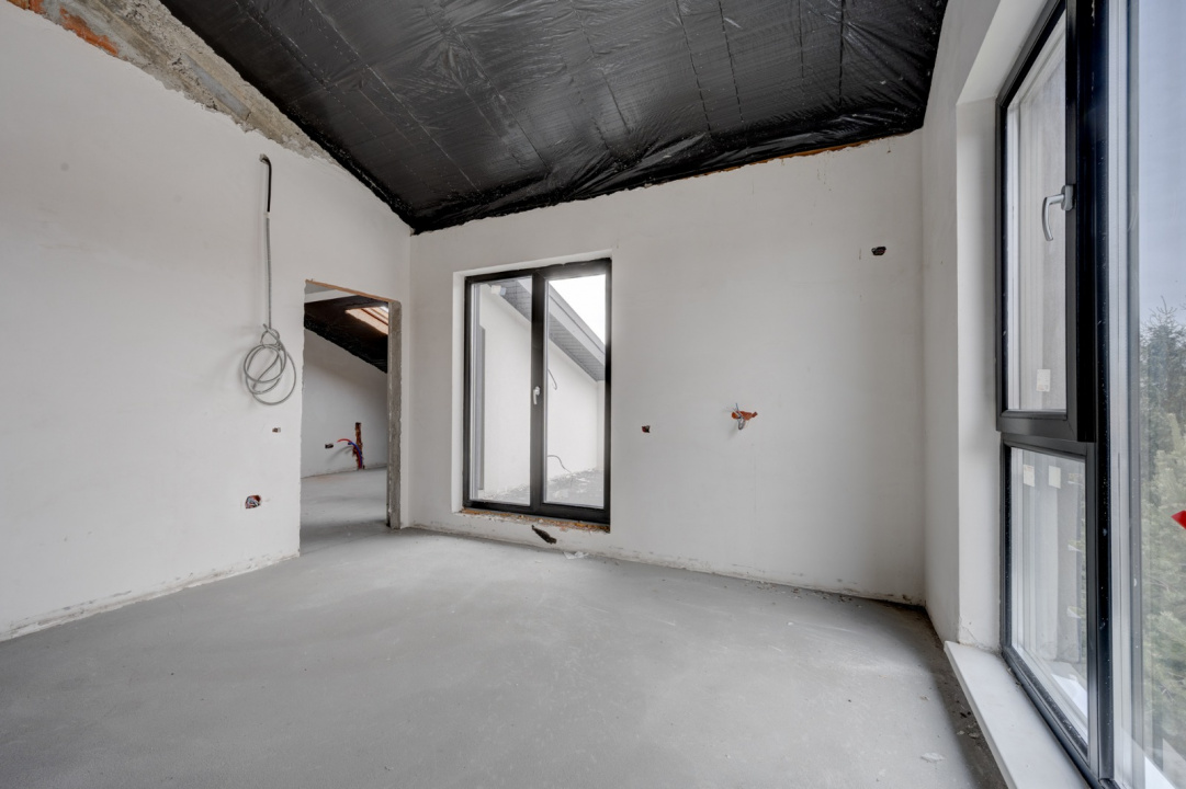 Duplex  - curte - 4 bai - 3 dormitoare -  metrou Păcii 