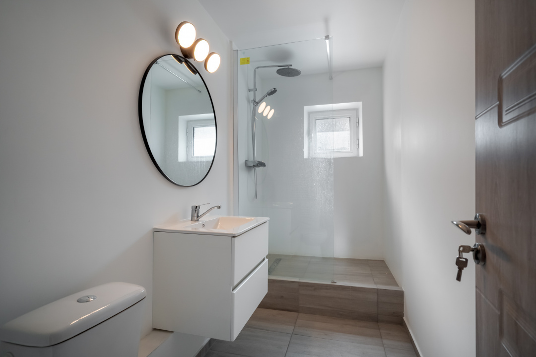 Apartament 3 camere, Nerva Traian, plan secund