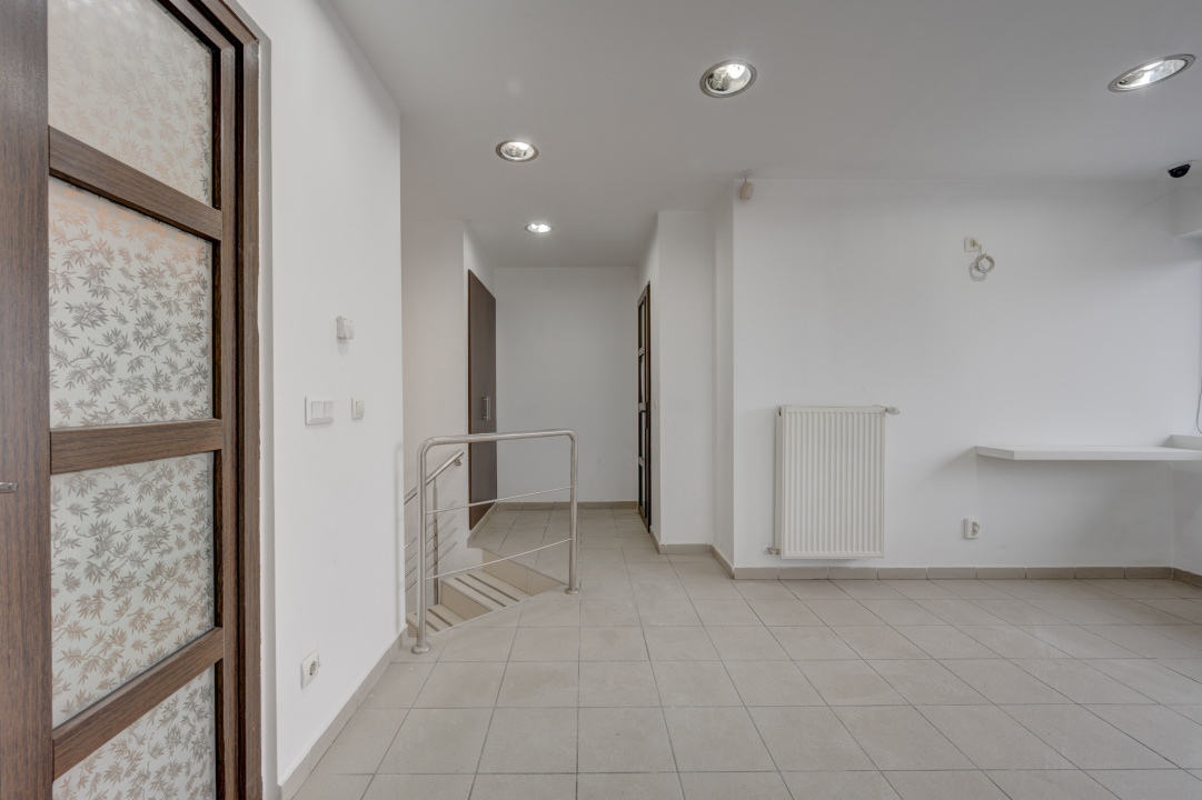 Drumul Taberei, Razoare, Cladire P+2, S=120mp, Comision 0 %