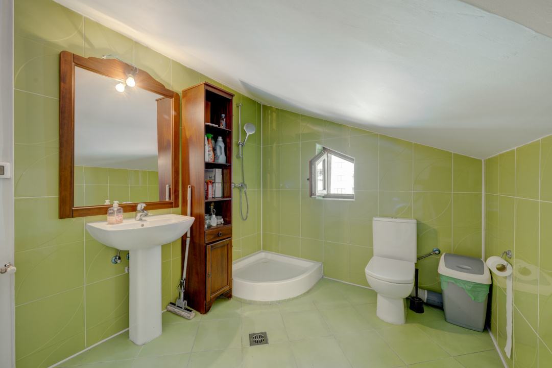 VILA DE INCHIRIAT- Prelungirea Ghencea - Str. Funigeilor -COMISION 0 %