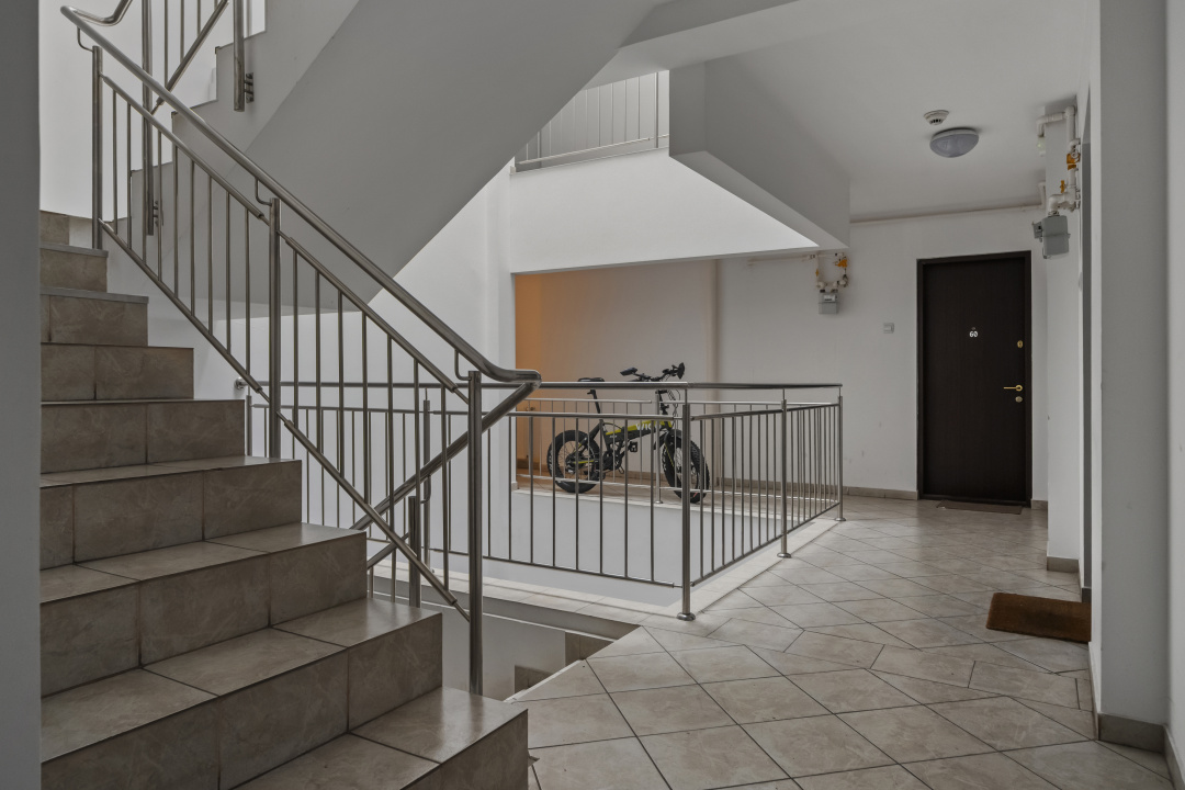 BUFTEA - PALATUL STIRBEI, APARTAMENT 2 CAMERE 65 MP, BOXA, PARCARE!