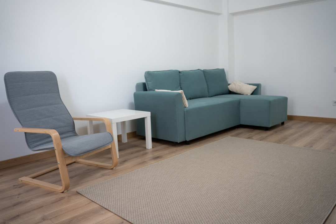 Cel mai scump dar si cel mai frumos 4 camere din Aparatorii Patriei