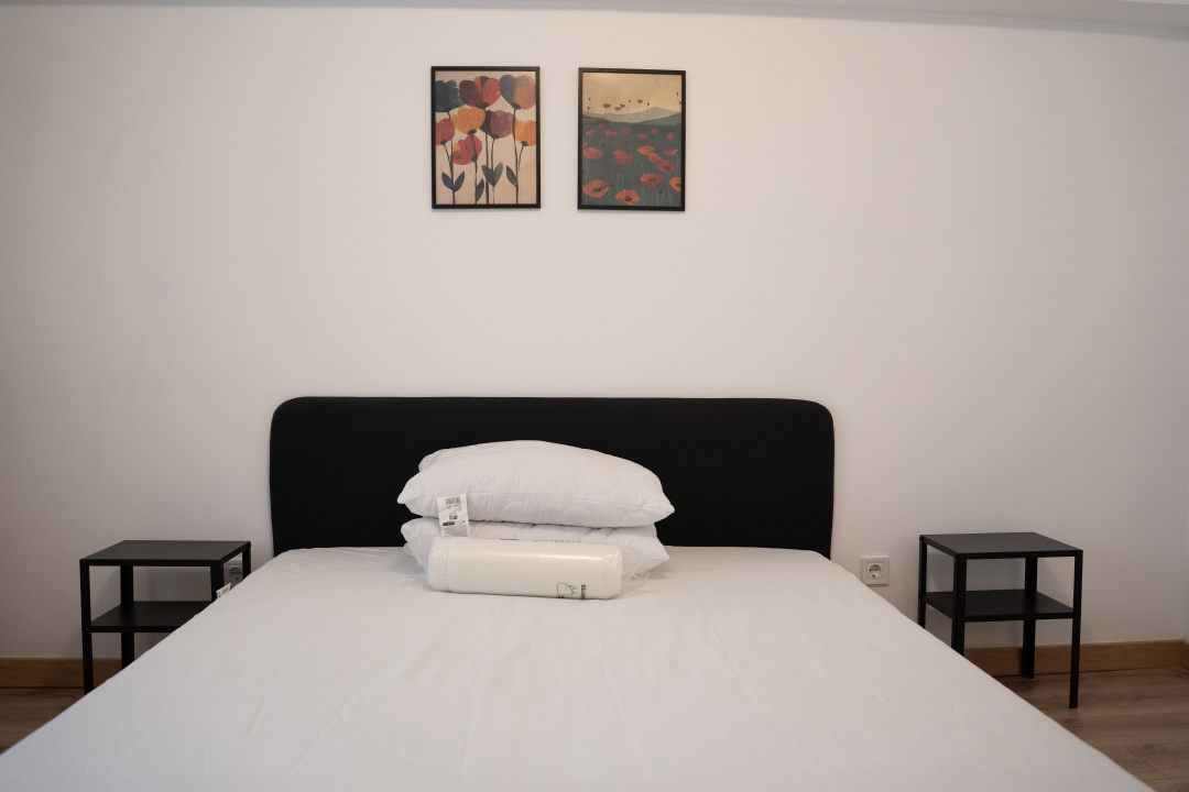 Cel mai scump dar si cel mai frumos 4 camere din Aparatorii Patriei