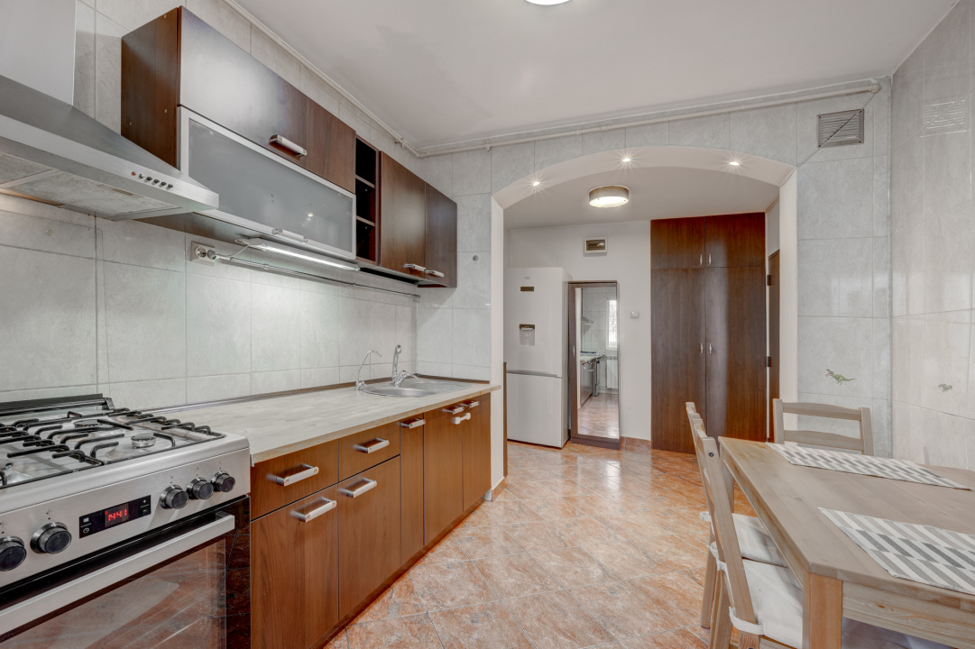 Pantelimon, Delfinului, Mega Mall, Bloc reabilitat, Comision 0 %