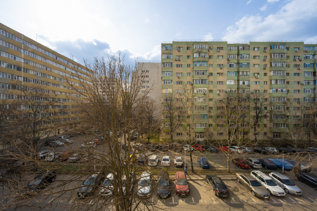 Pantelimon, Delfinului, Mega Mall, Bloc reabilitat, Comision 0 %