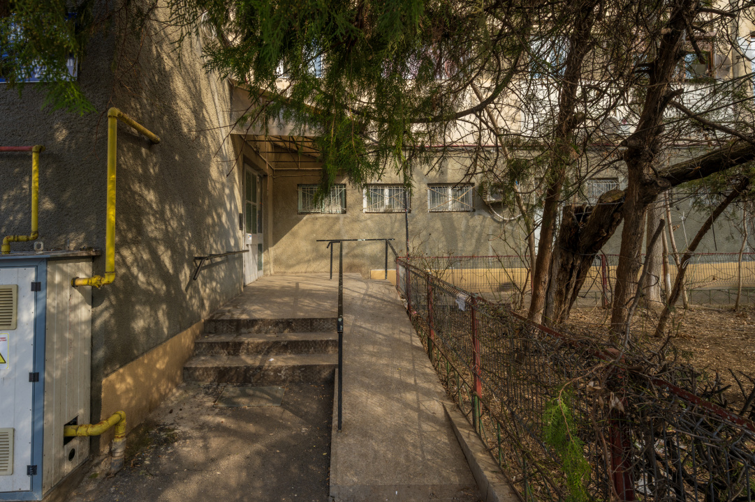 IANCULUI, MEGA MALL, GARSONIERA MOBILATA SI UTILATA, COMISION 0 %