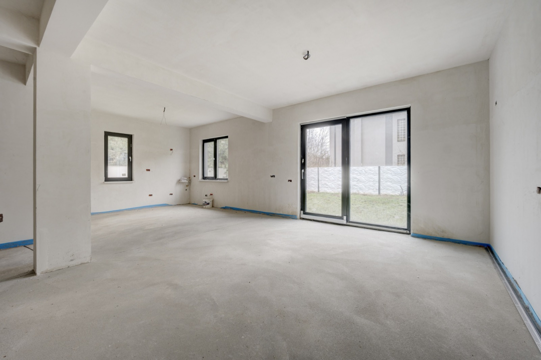 Casa se preda finisata - 4 bai -3 dormitoare - curte - parcare -  metrou Păcii 