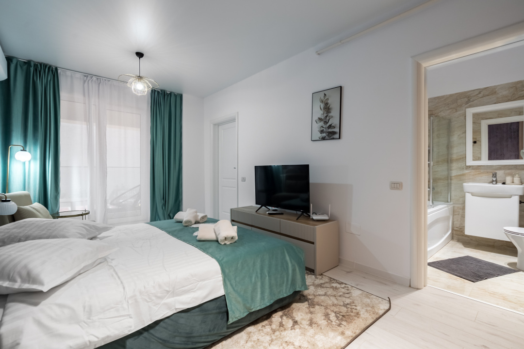 Central Address - mobilat și utilat designer - prima inchiriere