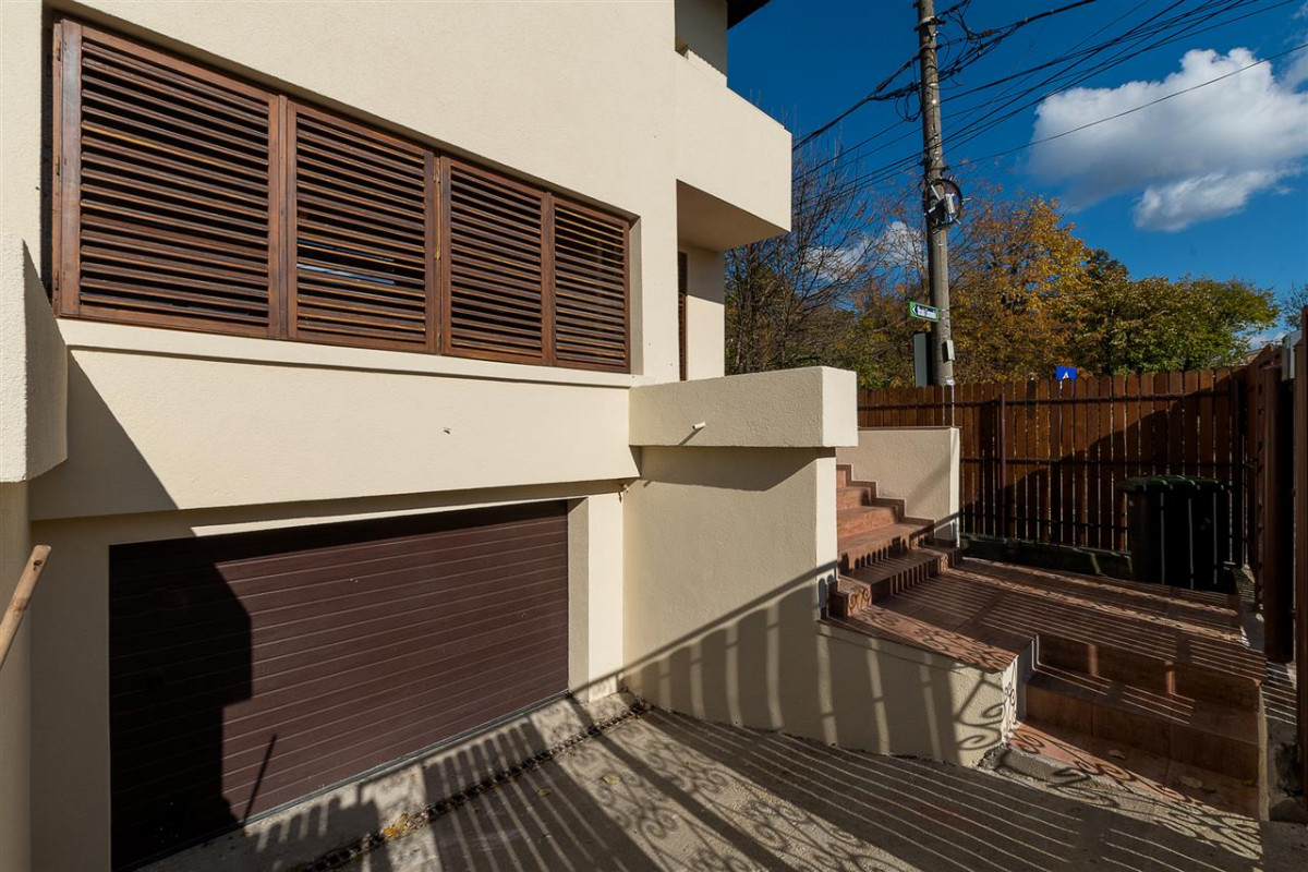 Vila de inchiriat strada Limanului Parc Bazilescu
