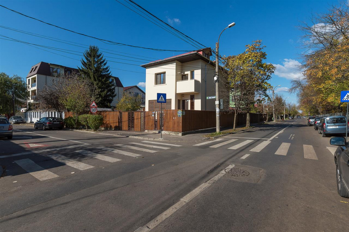 Vila de inchiriat strada Limanului Parc Bazilescu