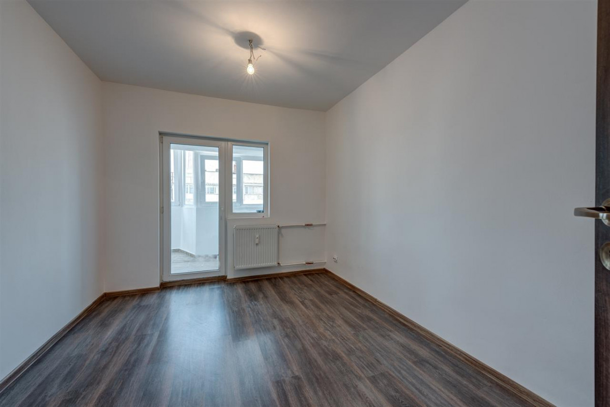 Mosilor-Carol 4 camere renovat complet , Comision 0 %