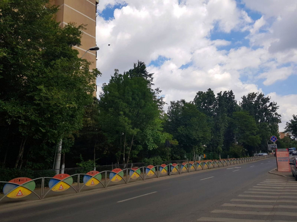 2 camere metrou Raul Doamnei - RATB Ghidigeni, 8 min Parc Moghioros