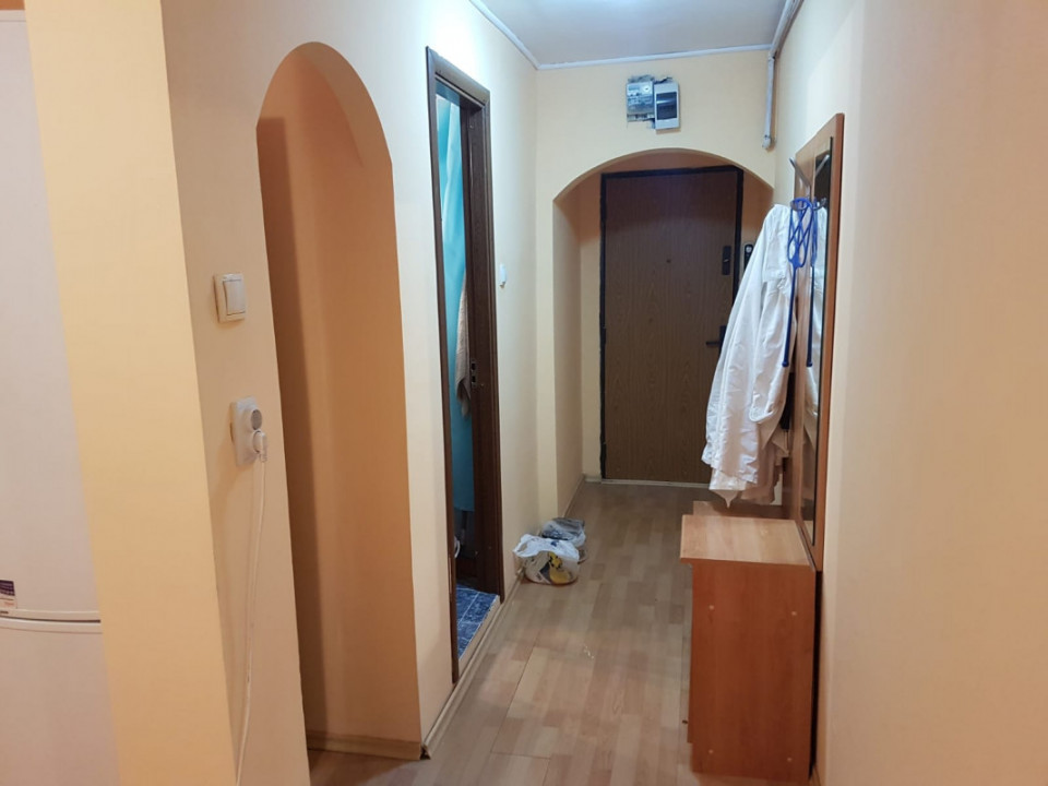 2 camere metrou Raul Doamnei - RATB Ghidigeni, 8 min Parc Moghioros