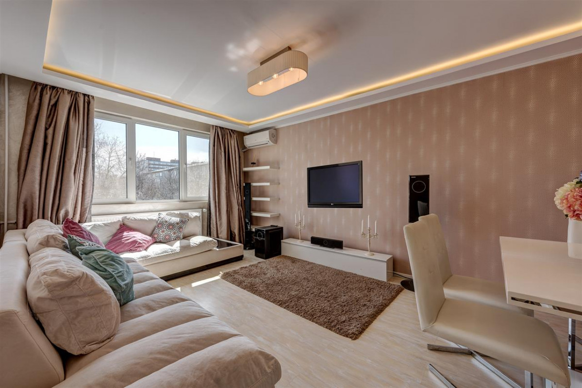 Apartament 4 camere complet mobilat si utilat Drumul Taberei, etaj 2/4