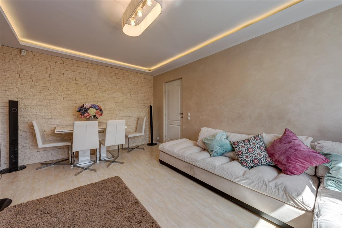 Apartament 4 camere complet mobilat si utilat Drumul Taberei, etaj 2/4