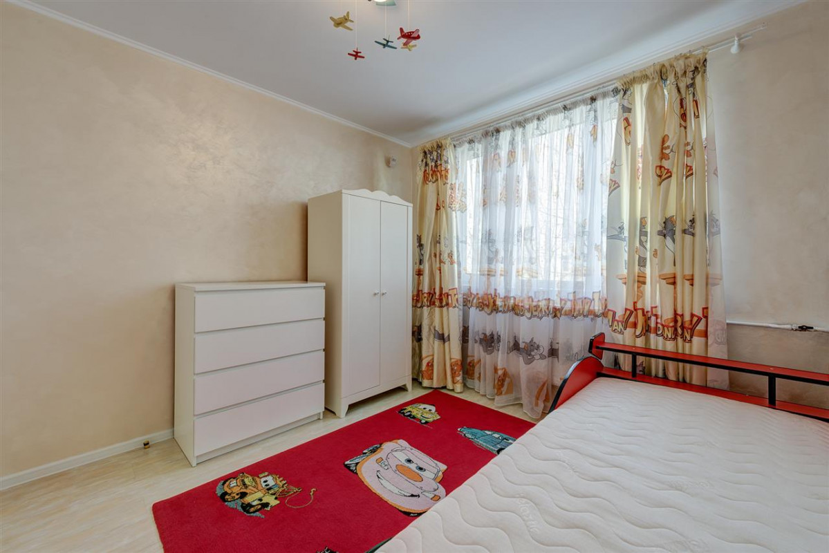Apartament 4 camere complet mobilat si utilat Drumul Taberei, etaj 2/4