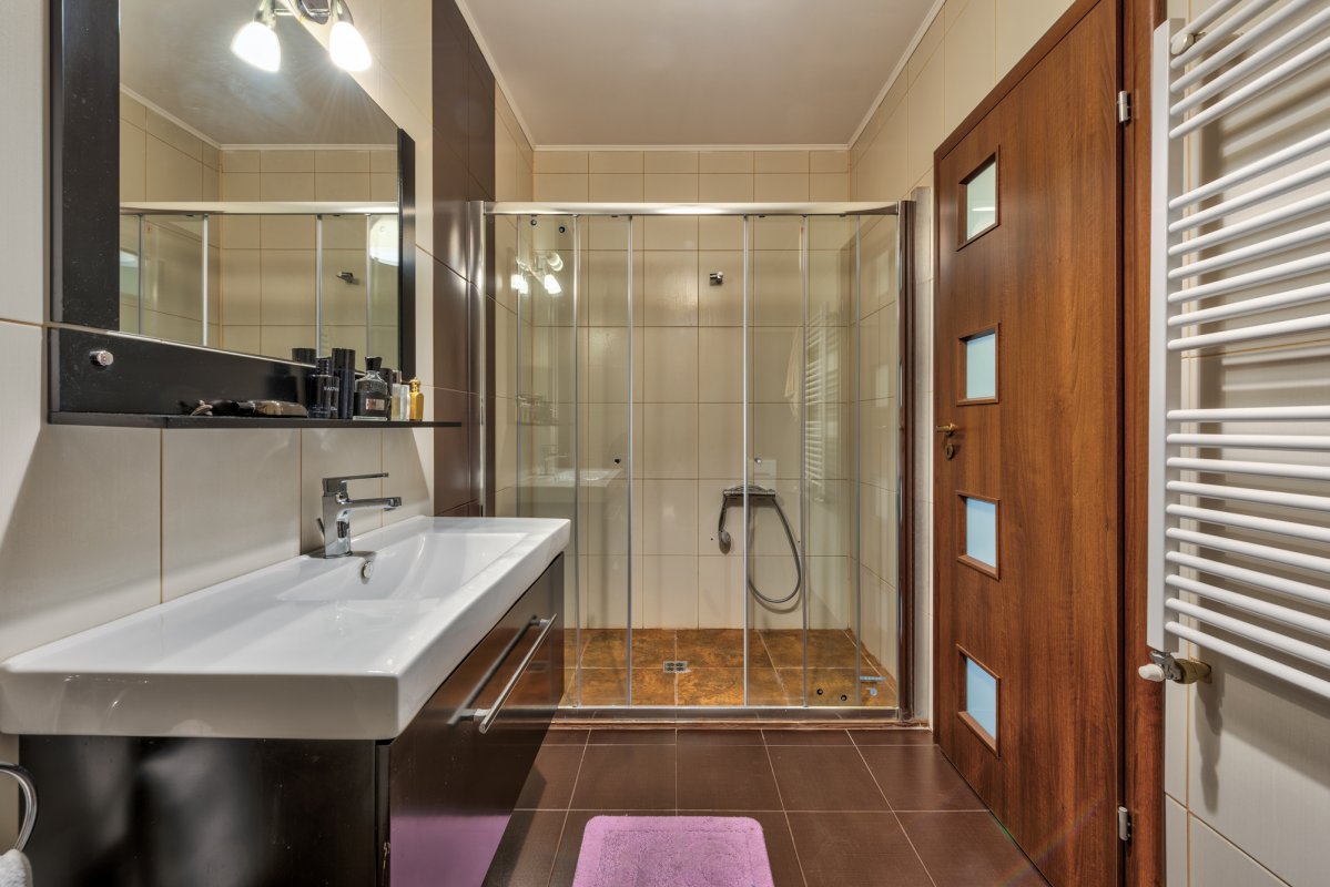Apartament 2 camere cu garaj subteran,  Drumul Taberei, Plaza Romania