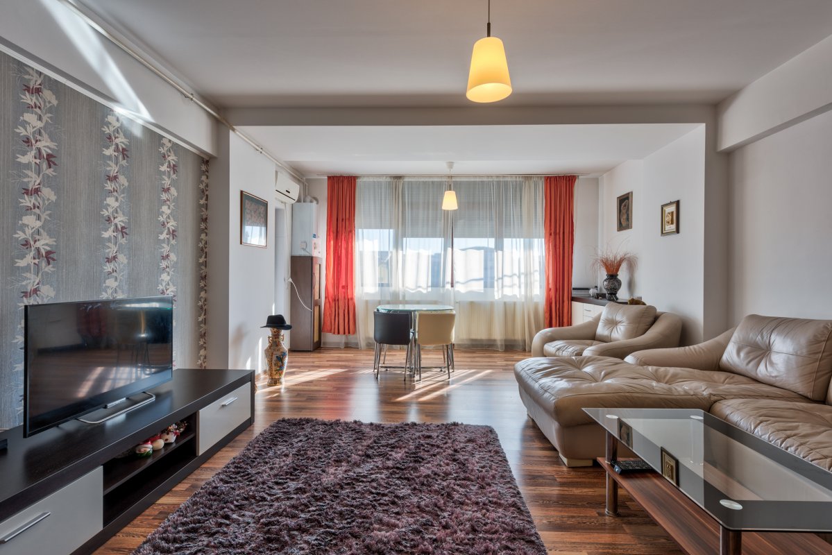 Apartament 2 camere cu garaj subteran,  Drumul Taberei, Plaza Romania