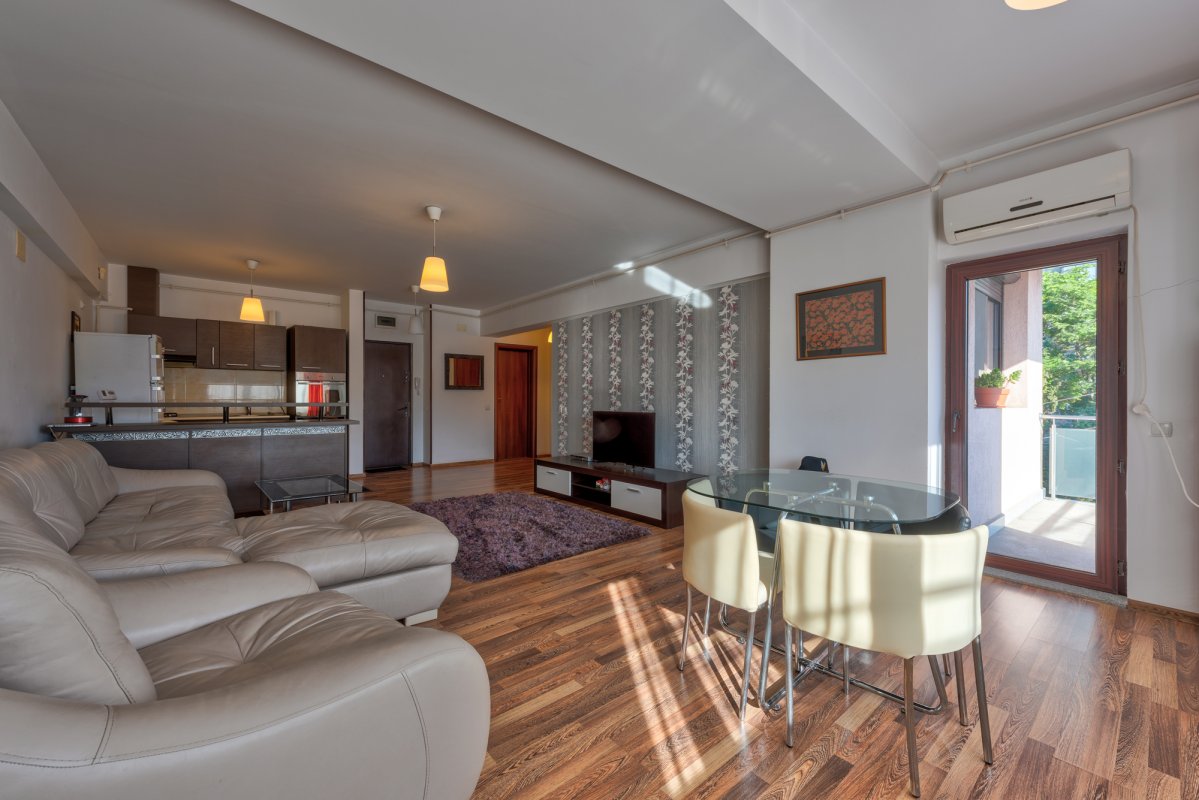 Apartament 2 camere cu garaj subteran,  Drumul Taberei, Plaza Romania