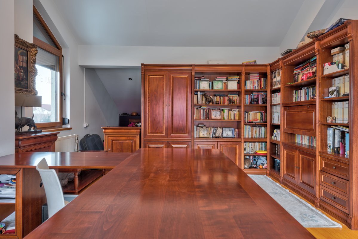 Vila Pipera, Str. Mircea cel Batran, 270 mp, garaj, Comision 0 % 