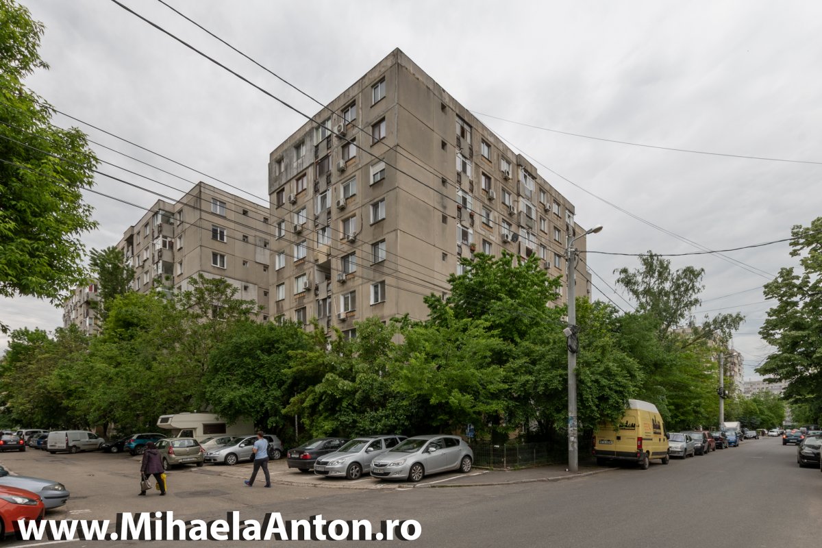 Crangasi, str George Valsan, 2 camere, Mobilat, 4/8, decomandat
