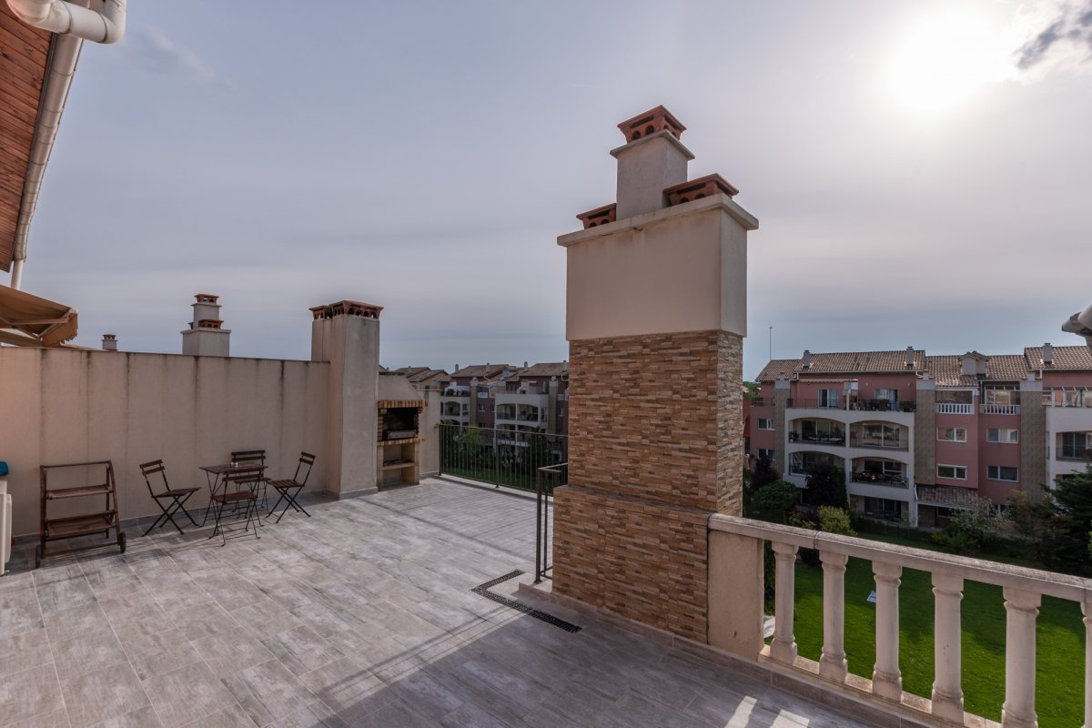 3 Camere Pipera Ibiza Sol, terasa 41mp, 2 locuri de parcare si boxa 
