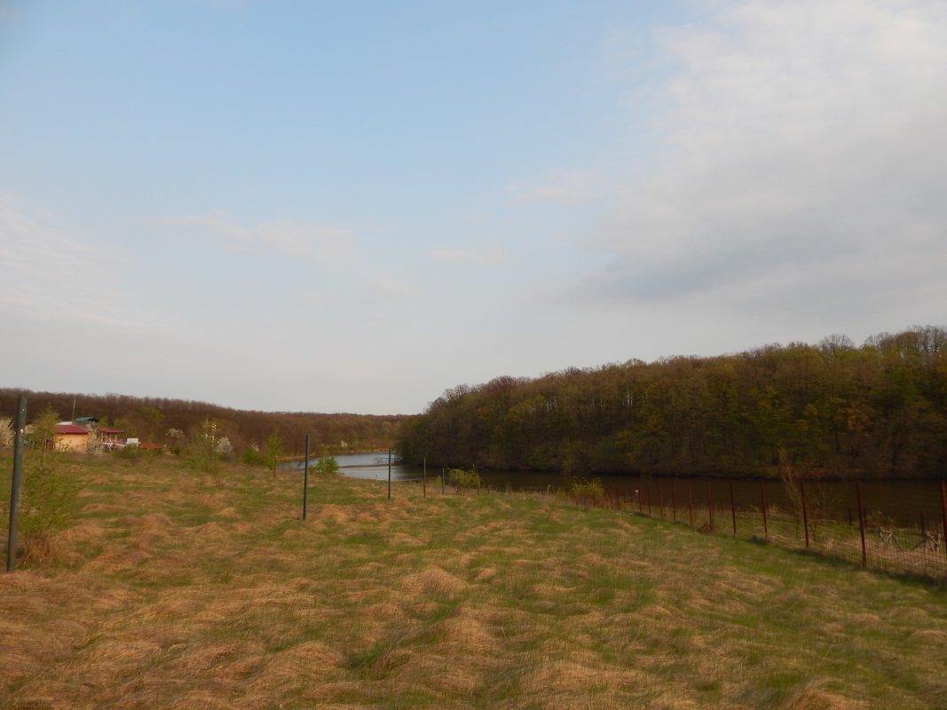 Teren cu deschidere la Lac Branesti