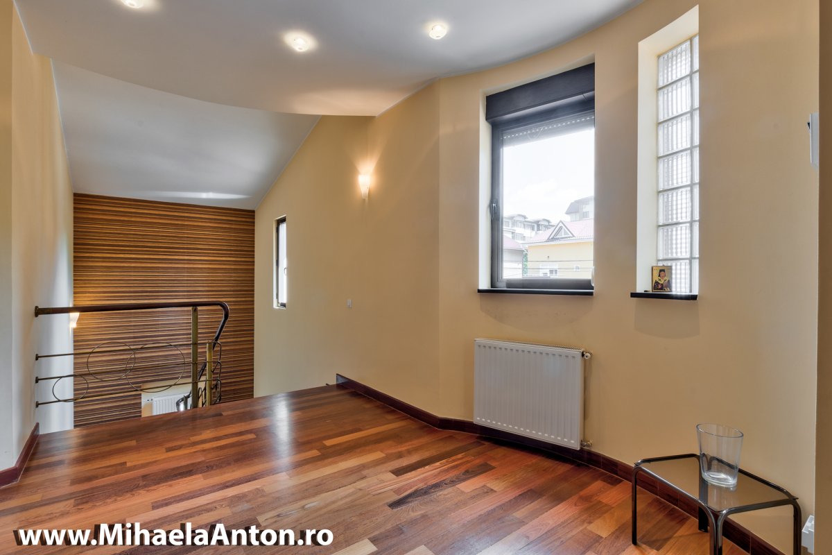 Vanzare Vila Drumul Taberei , Locatie excelenta, Comision 0 %