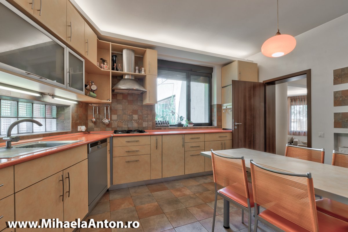 Vanzare Vila Drumul Taberei , Locatie excelenta, Comision 0 %