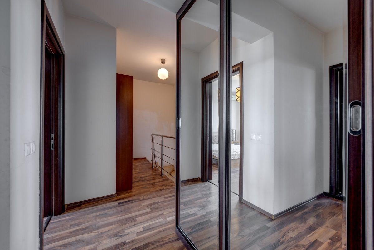  Drumul Taberei, Duplex cu scara interioara !  1 loc de parcare 