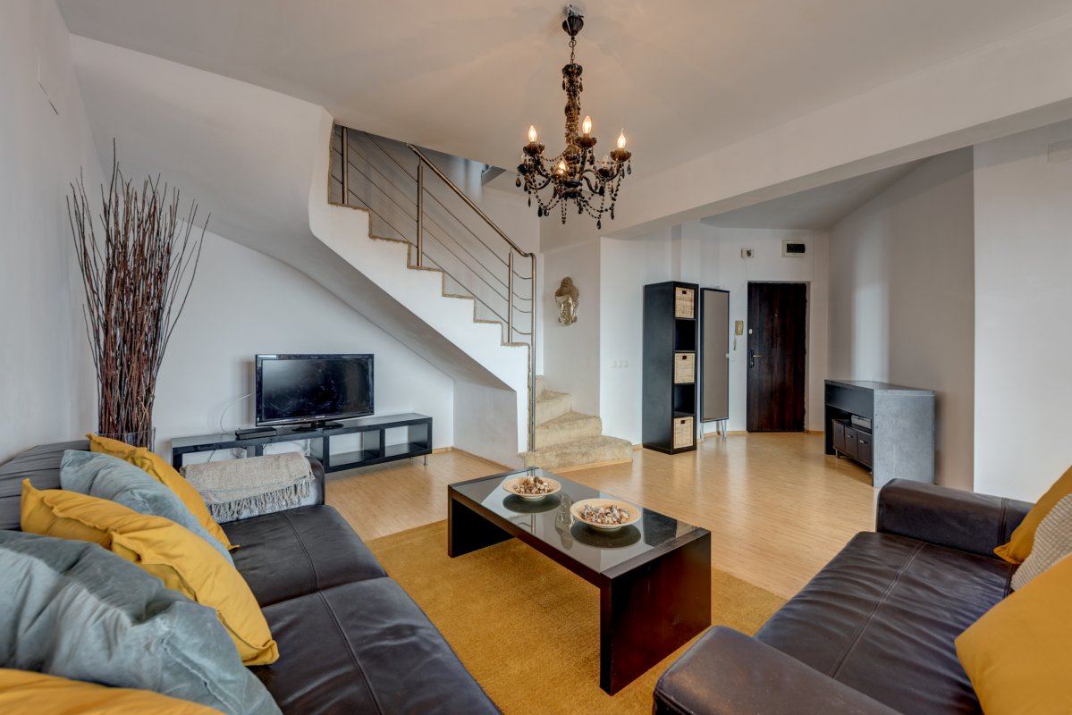  Drumul Taberei, Duplex cu scara interioara !  1 loc de parcare 