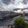 Garsoniera Militari, Metrou Gorjului langa scara. 