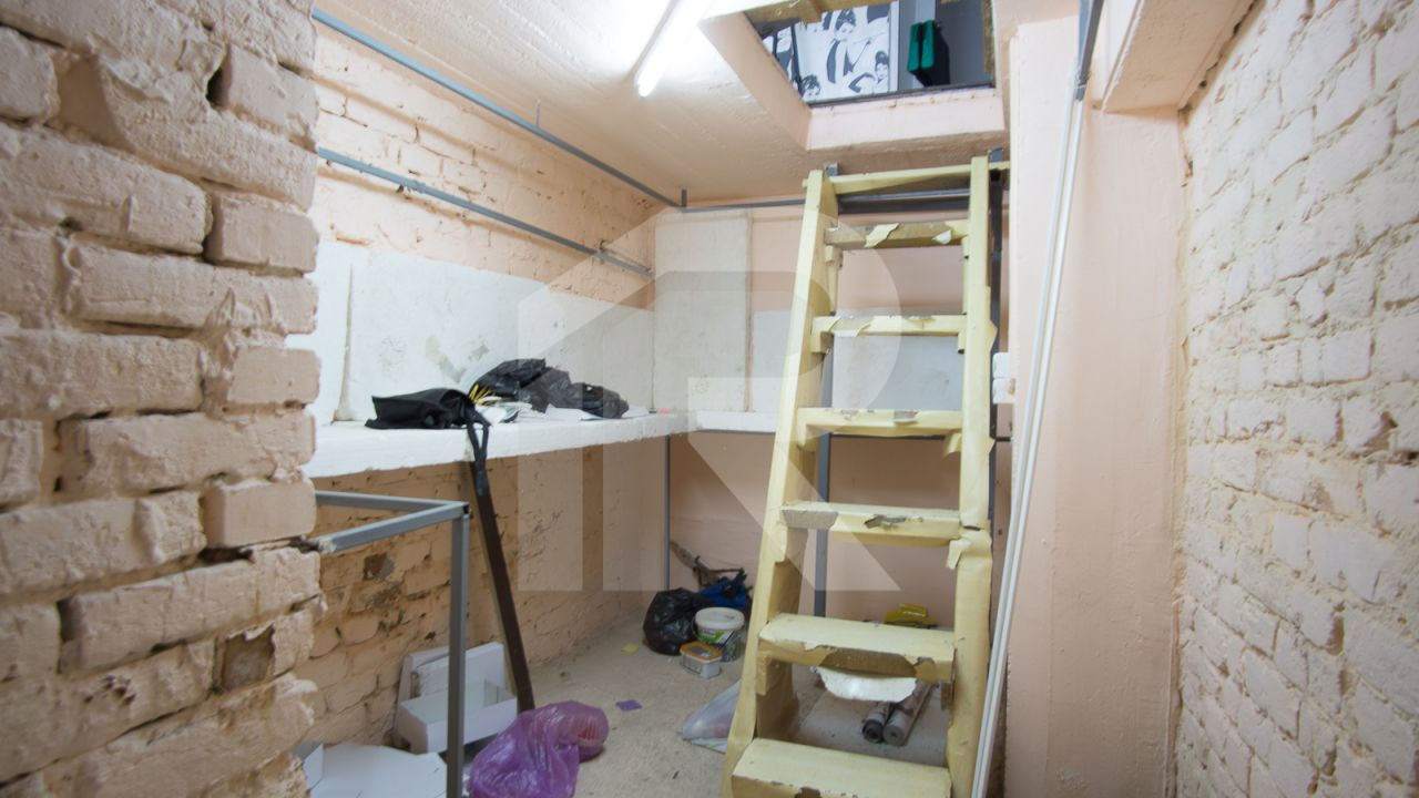 Spatiu comercial stradal si central Pache Protopopescu 88, SC: 35mp, SU: 25mp