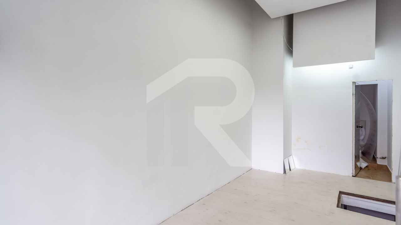 Spatiu comercial stradal si central Pache Protopopescu 88, SC: 35mp, SU: 25mp