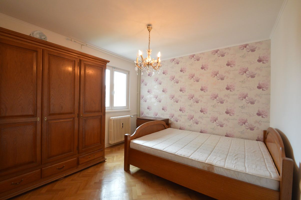 Drumul Taberei, 2 camere de inchiriat.