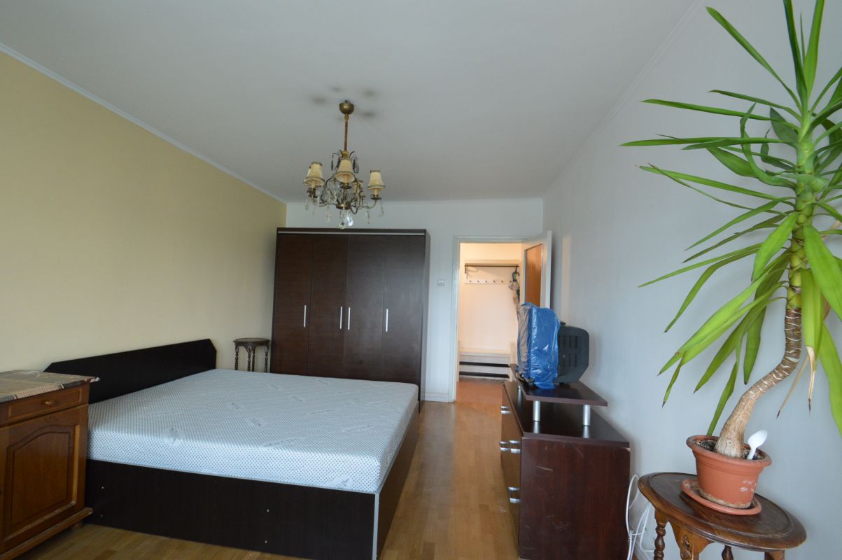 Drumul Taberei, 2 camere de inchiriat.