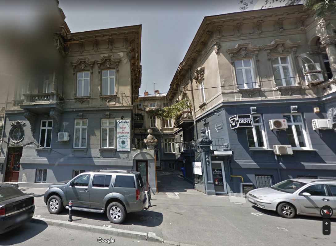 2 camere, 2 bai, et 1, 40mp,se fac 2 garsoniere, Parcul Cismigiu, regim hotelier