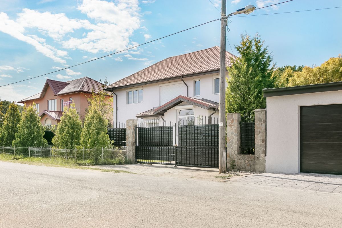 Casa de langa padurea Snagov.