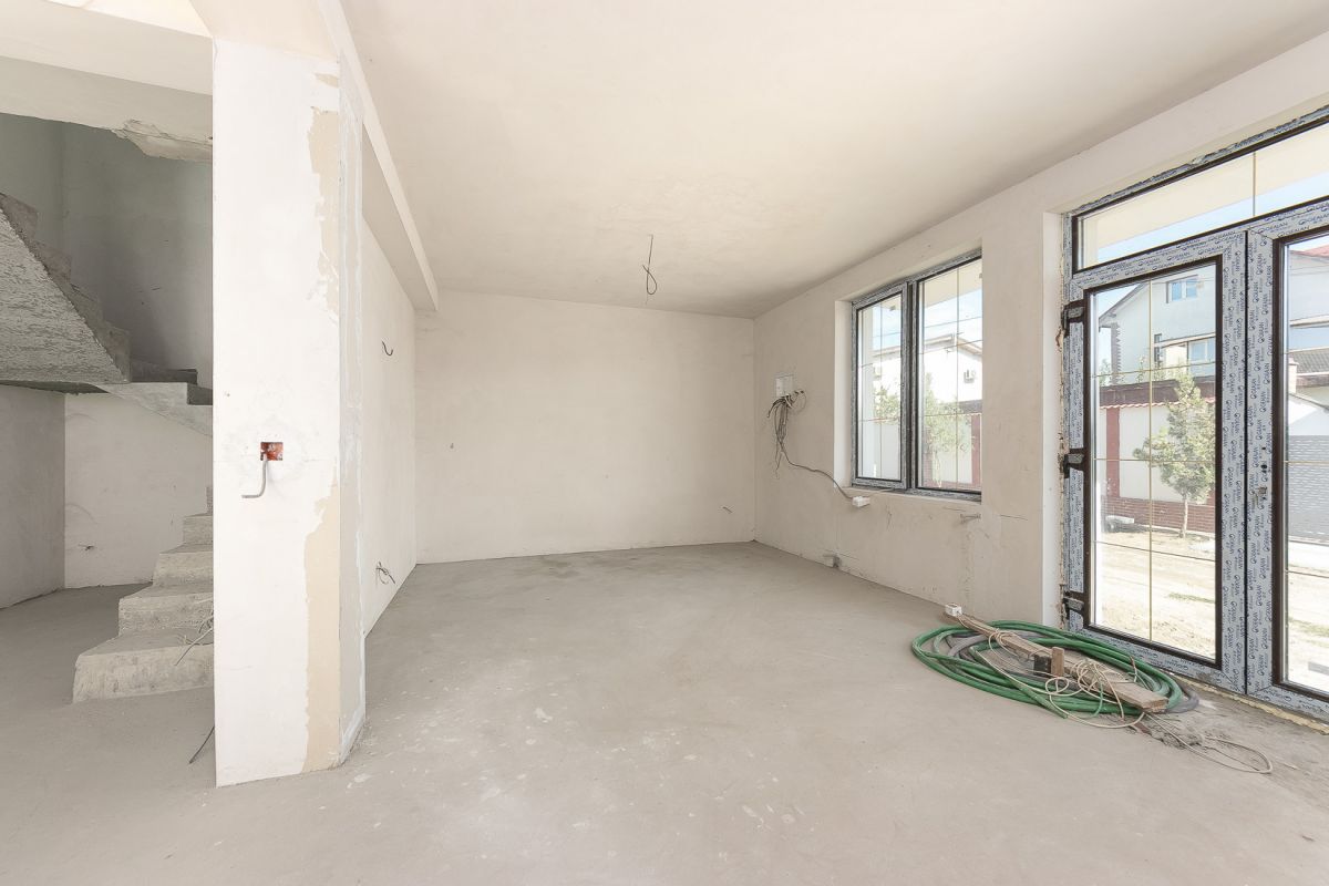 Vila la pret de apartament.