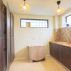 Un colț de vilă în inima orașului – apartament spațios cu 5 camere!