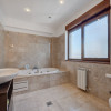 Herastrau – Penthouse 5 camere, 482 mp, lift privat, terasă panoramică 195 mp